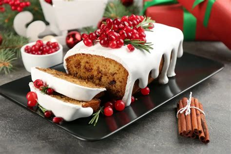 4 Best Mary Berry Christmas Cake Recipes To Try Today - Women Chefs