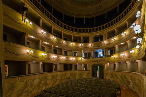 Teatro Dei Vigilanti Insel Elba Der Grosse Reisef Hrer