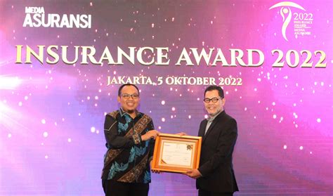 Takaful Keluarga Raih Best Sharia Life Insurance 2022 dari Media ...