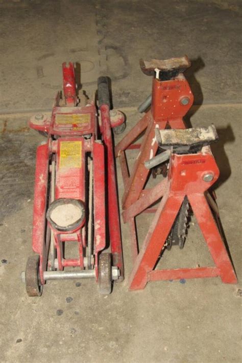 MVP Super Lift Floor Jack