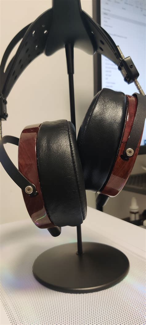 Sold LCD 2 Rosewood Headphone Reviews And Discussion Head Fi Org