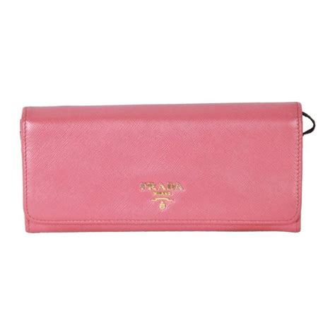 PRADA Pink SAFFIANO Leather FLAP CONTINENTAL WALLET 1M1132 For Sale At