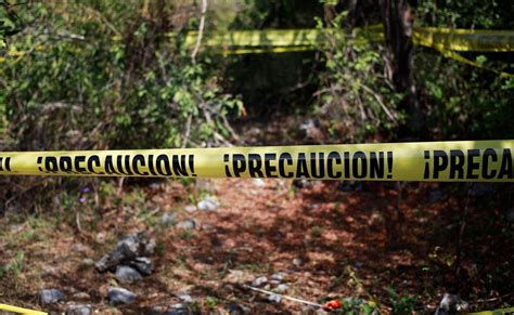 Al fondo de una barranca fue localizan cadáver de un hombre en Flor del