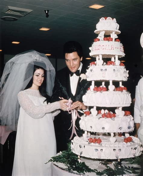 Flashback Le Mariage Delvis Et Priscilla Presley à Las Vegas En 1967 Vogue Paris