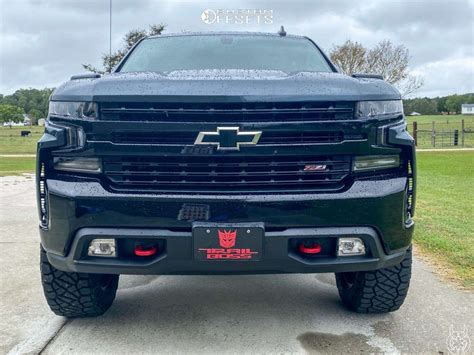 2020 Chevrolet Silverado 1500 Nearly Flush On 20x9 1 Offset Fuel Siege And 29560 Nitto Ridge