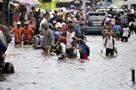 R Duction Des Risques Et Des Catastrophes La Capacit Nationale Et