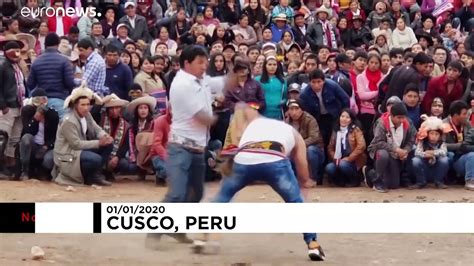 These Peruvians Have A Fight To Welcome In The New Year Video Dailymotion