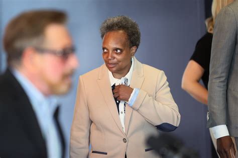 Opinion Lori Lightfoots Chaotic Leadership In Chicago Threatens To