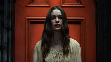 Victoria Pedretti chi è la star di The Haunting of Bly Manor iO Donna