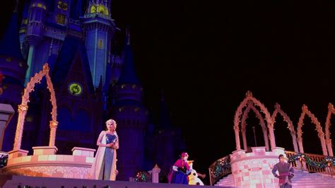 Disney World A Frozen Holiday Wish 2016 Youtube