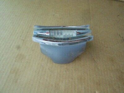 1959 1960 Chevrolet Bel Air El Camino 3755682 Grey Horn Button Original