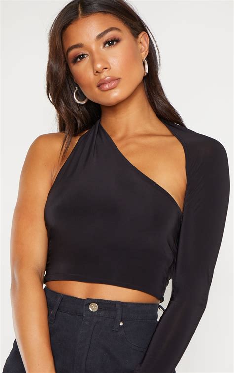 Black One Shoulder Asymmetric Long Sleeve Crop Top Prettylittlething Aus