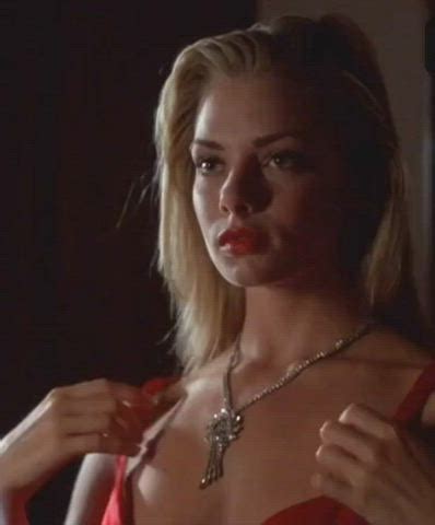 Jaime Pressly Poison Ivy Porn Clip At Givemeporn Club