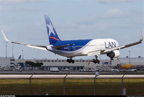 Cc Cxc Boeing Er Lan Airlines James Rowson Jetphotos