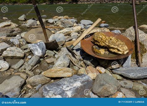 Gold Nugget Mining From The River Stock Image Image Of Prosperity