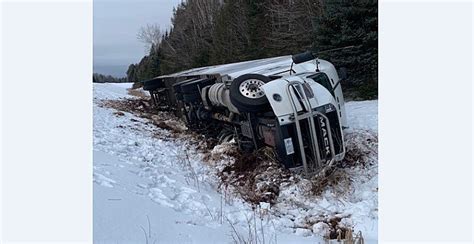 Driver Suffers Serious Injuries In Maine Tractor Trailer Crash