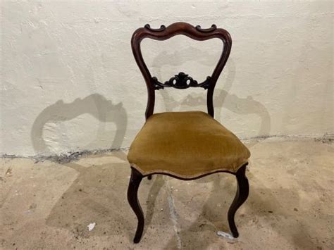 Victorian Rosewood Balloon Back Dining Chairs