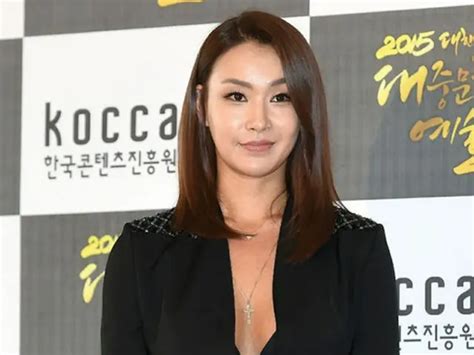 人気振付師ペ・ユンジョン、元歌手ジェロームと結婚から2年で離婚 Wowkorea（ワウコリア）