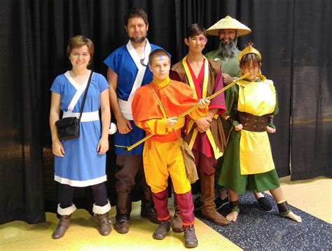 Avatar the Last Airbender cosplay | Avatar the last airbender, Avatar ...