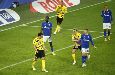 Schalke Vs Borussia Dortmund Prediction Preview Team News And More