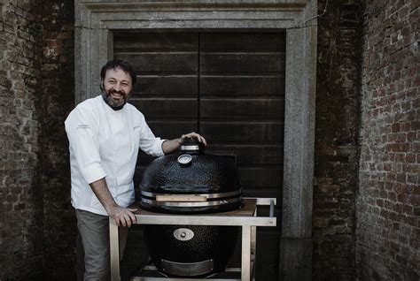 Il perché di un kamado barbecue in una cucina professionale