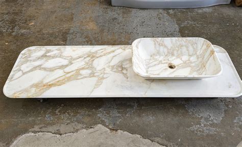 Calacatta Gold Marble Vanity Top With Sink Placemakers Inc Shop