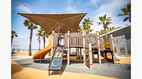 Venice Beach Park Ocean View Playground