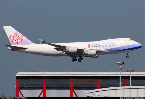 B 18711 China Airlines Boeing 747 409F Photo By Henry Chow ID 1124803