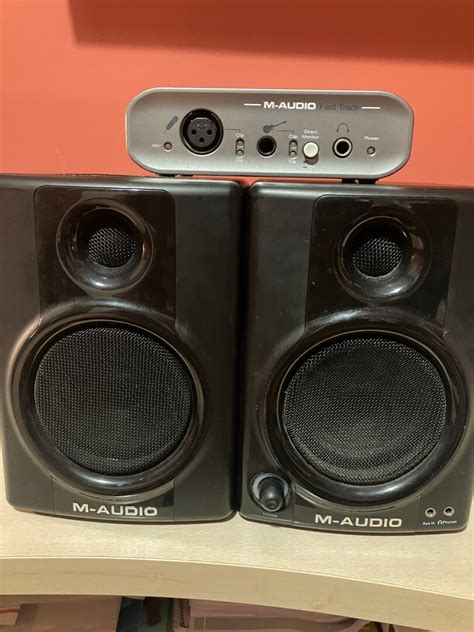 Active monitors M-audio και κάρτα ήχου M-audio - Ηχεία - Insomnia.gr