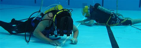 swimming pool repairs fremantle commercial diving