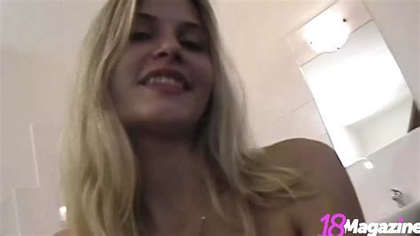 Kinky Yo Chick Melissa Covers Her Feet In Your Warm Spunk Amateur Amateur Porn XHamster