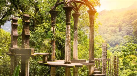 Jardín Escultórico Edward James Las Pozas Viajar a México Viajes a