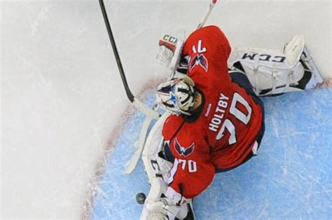 Braden Holtby makes 41 saves as Washington Capitals defeat Philadelphia Flyers again - UPI.com