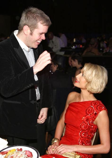 Paris Hilton Says Sorry To Gay Community After Homophobic Recording The Mirror