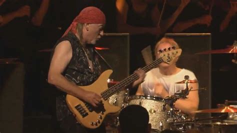 Deep Purple Roger Glover Bass Solo [live Montreux] Youtube