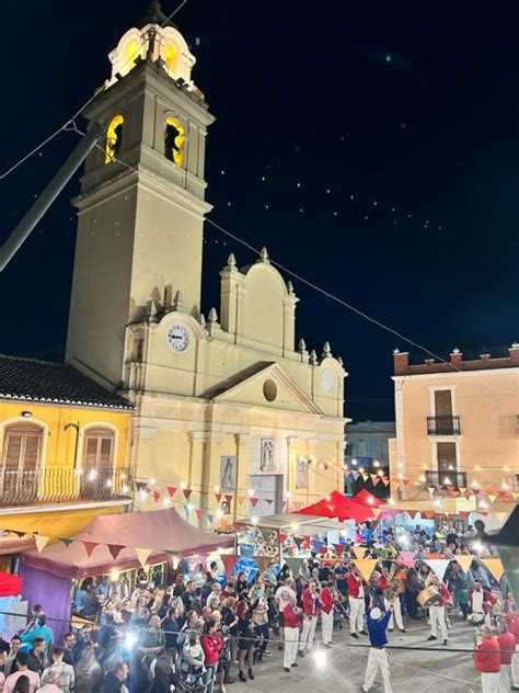 Gran Afluencia De Visitantes En El Porrat De La Tardor Del Real De