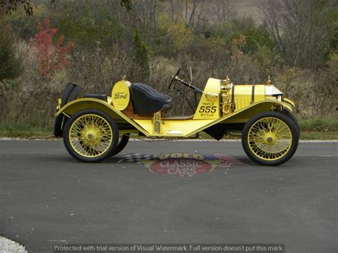 1914 Ford Model T Volo Museum