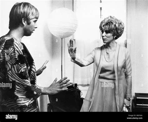 The Landlord Beau Bridges Lee Grant 1970 Stock Photo Alamy
