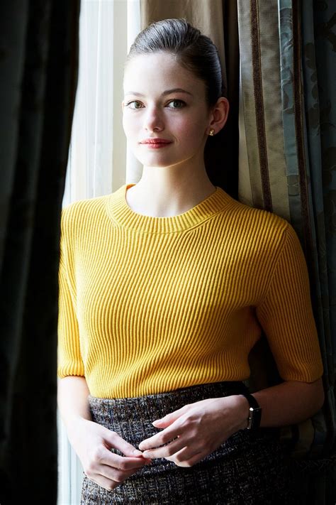 Meet Mackenzie Foy Mackenzie Foy Foy Instyle Magazine