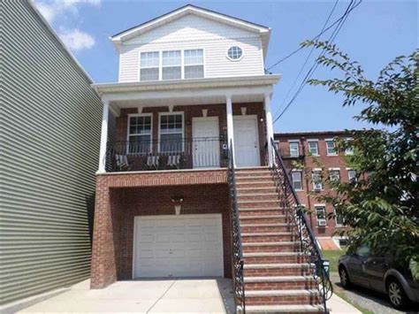 75 E 22nd St 2 Bayonne Nj 07002 Trulia