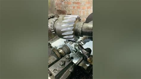 Helical Gear Cutting Amazing Things Video Youtube