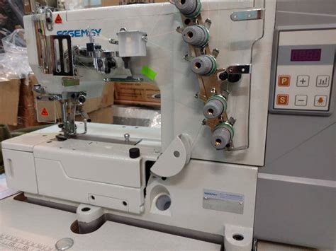 Распошивальная плоскошовная машина SGGemsy SG5501e-02DN для трикотажных ...