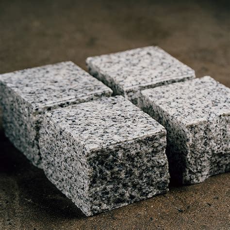 Grey Granite Sawn Finish Grey Cubes Delivery To Ni And Ireland