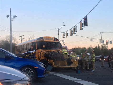 1 Dead 2 Teens Sent To Hospital After Multivehicle Crash Involving