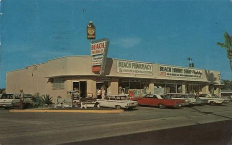 Ft. Myers Beach Shopping Center Fort Myers, FL Postcard