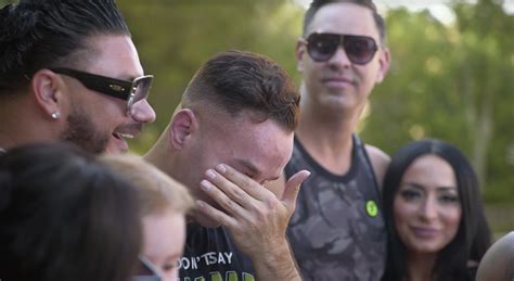 Jersey Shores Mike The Situation Sorrentino Breaks Down In Tears As