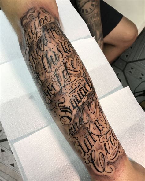 Tatuagem Em Lettering Criada Por Arthur Mfo De Porto Alegre Tatuagem