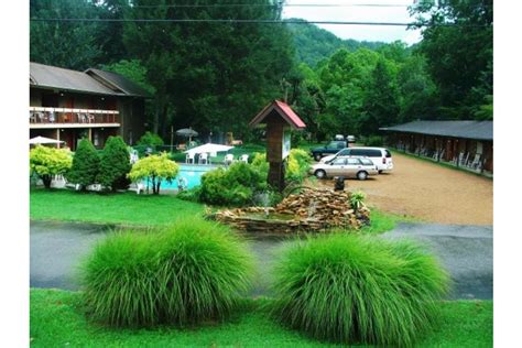 Riverstone Lodge 1 Place To Stay In Townsend Usa Tennessee Townsend