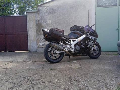 Polovni Honda Cbr 919 2000 God Polovni Automobili Srbija Sremska