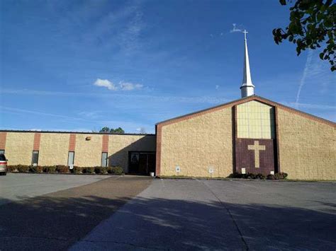 Heritage Pointe Baptist Church In Ringgold Ga Church In Ringgold Ga